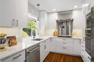 3125 SW Doschdale Dr, Portland, OR 97239 - Photo 15