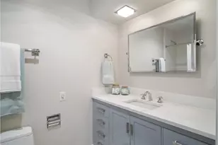 3125 SW Doschdale Dr, Portland, OR 97239 - Photo 21