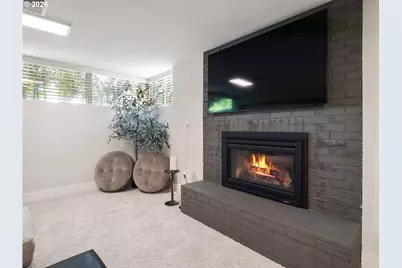 3125 SW Doschdale Dr, Portland, OR 97239 - Photo 31