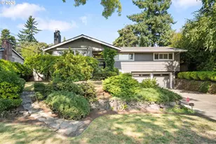 3125 SW Doschdale Dr, Portland, OR 97239 - Photo 47