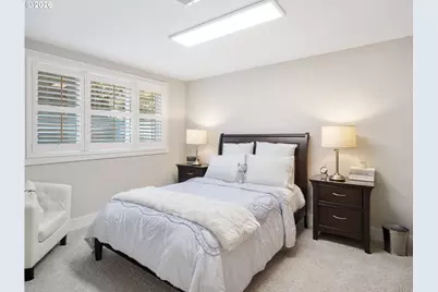 3125 SW Doschdale Dr, Portland, OR 97239 - Photo 35