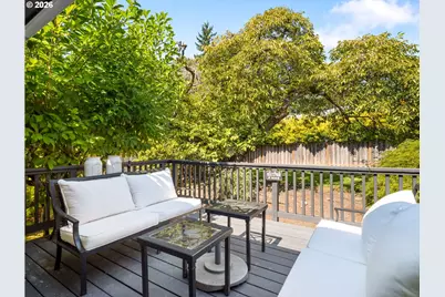 3125 SW Doschdale Dr, Portland, OR 97239 - Photo 39