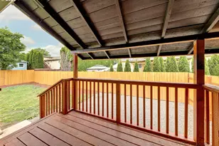 203 SE Roake Ave, Castle Rock, WA 98611 - Photo 13