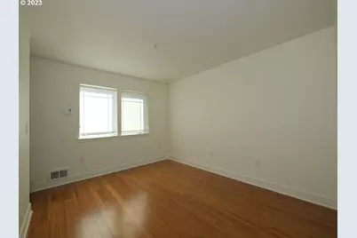 6720 N Pittsburg Ave, Portland, OR 97203 - Photo 13