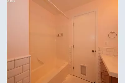 6720 N Pittsburg Ave, Portland, OR 97203 - Photo 25