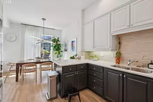 2374 NW Raleigh St, Portland, OR 97210 - Photo 23