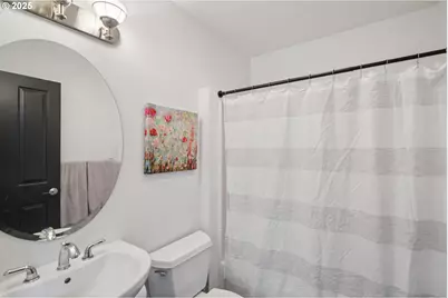 2374 NW Raleigh St, Portland, OR 97210 - Photo 9