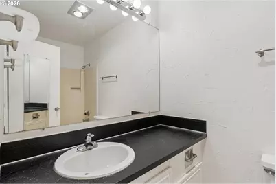 3701 SW Condor Ave #V2, Portland, OR 97239 - Photo 27