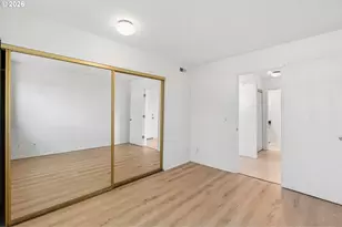 3701 SW Condor Ave, Portland, OR 97239 - Photo 25