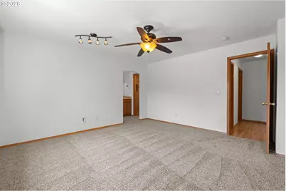 16412 NE 13th St, Vancouver, WA 98684 - Photo 21