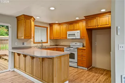 4805 SE 7th Ave, Salem, OR 97302 - Photo 9