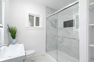 6555 SE 71st Ave, Portland, OR 97206 - Photo 21