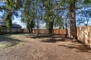 6555 SE 71st Ave, Portland, OR 97206 - Photo 35