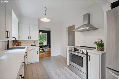 6615 N Curtis Ave, Portland, OR 97217 - Photo 15