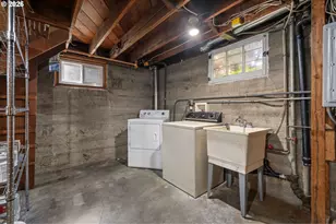 6615 N Curtis Ave, Portland, OR 97217 - Photo 27