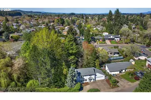 1335 SW Russ Ln, McMinnville, OR 97128 - Photo 3