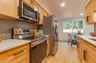 2081 Devos St, Eugene, OR 97402 - Photo 11