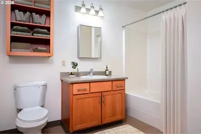 265 W 8th Ave, Eugene, OR 97401 - Photo 11