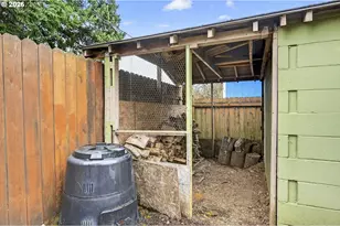 6128 SE Reedway St, Portland, OR 97206 - Photo 37