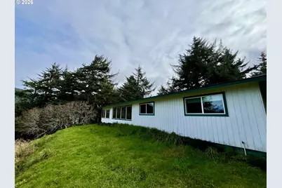 28693 Nautical Way, Gold Beach, OR 97444 - Photo 9