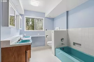 406 N 19th Ave, Kelso, WA 98626 - Photo 13