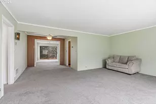 406 N 19th Ave, Kelso, WA 98626 - Photo 7