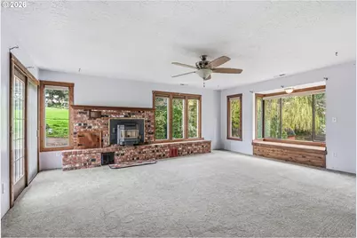 406 N 19th Ave, Kelso, WA 98626 - Photo 9