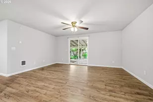 550 E 7th St, La Center, WA 98629 - Photo 9