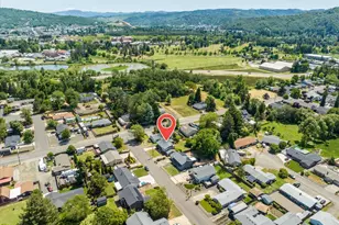 1537 NW Rachel Ave, Roseburg, OR 97471 - Photo 45