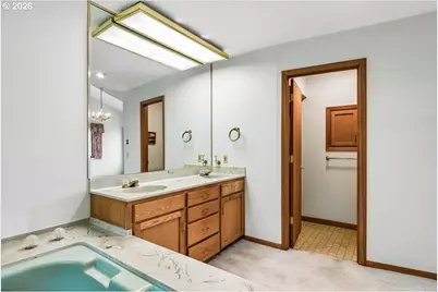 15780 SW Davis Rd, Beaverton, OR 97007 - Photo 21