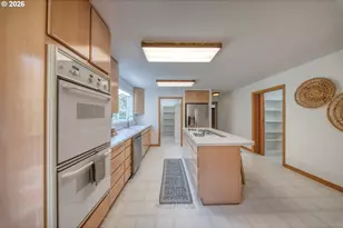 107 3rd Ave, Mosier, OR 97040 - Photo 17