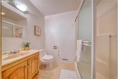 107 3rd Ave, Mosier, OR 97040 - Photo 7