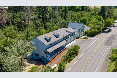107 3rd Ave, Mosier, OR 97040 - Photo 1
