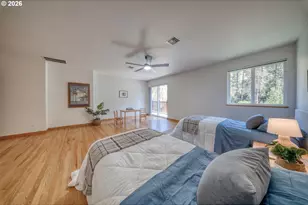 107 3rd Ave, Mosier, OR 97040 - Photo 29