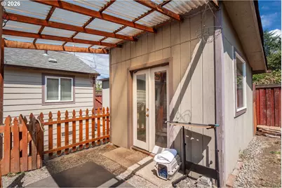 60 E 30th Ave, Eugene, OR 97405 - Photo 23