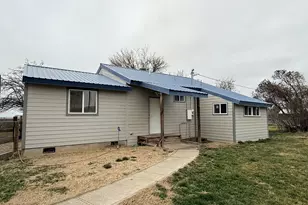 75840 Leezer Ave, Echo, OR 97826 - Photo 1