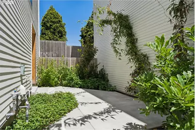 4625 N Campbell Ave, Portland, OR 97217 - Photo 35