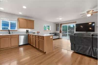 861 K Ave, Seaside, OR 97138 - Photo 11