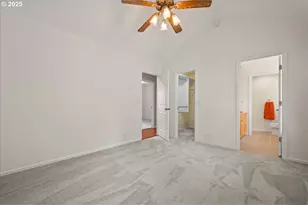 419 NE 404th Ct, Washougal, WA 98671 - Photo 17