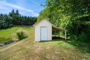 419 NE 404th Ct, Washougal, WA 98671 - Photo 37