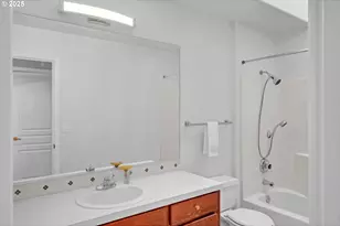 2463 SW Phyllis Dr SW, Gresham, OR 97080 - Photo 23