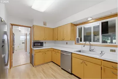 27800 Liberty Rd, Sweet Home, OR 97386 - Photo 13