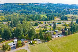28440 Liberty Rd, Sweet Home, OR 97386 - Photo 43