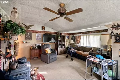 28440 Liberty Rd, Sweet Home, OR 97386 - Photo 11