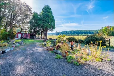 28440 Liberty Rd, Sweet Home, OR 97386 - Photo 25