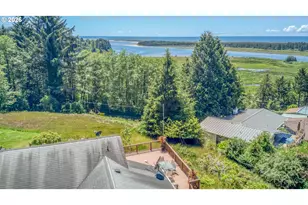 37005 Sutton Way, Cloverdale, OR 97112 - Photo 7