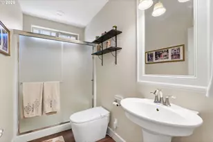 12026 SW Surrey St, Wilsonville, OR 97070 - Photo 15