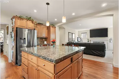 12026 SW Surrey St, Wilsonville, OR 97070 - Photo 9