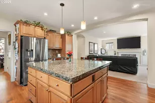 12026 SW Surrey St, Wilsonville, OR 97070 - Photo 9