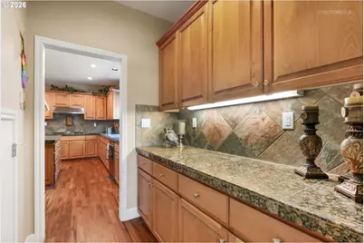 12026 SW Surrey St, Wilsonville, OR 97070 - Photo 11